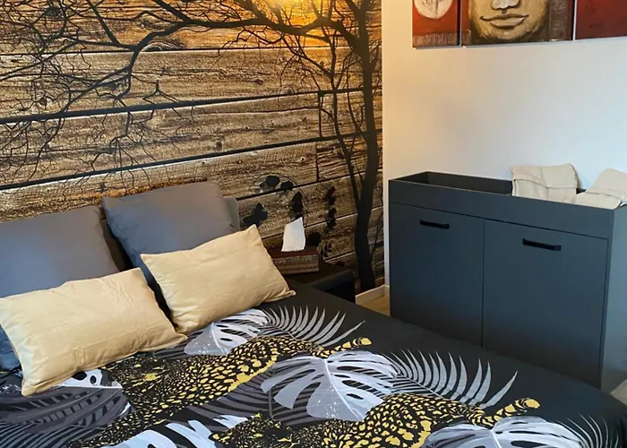 Le Noctambulle 3* Pradines (Lot)